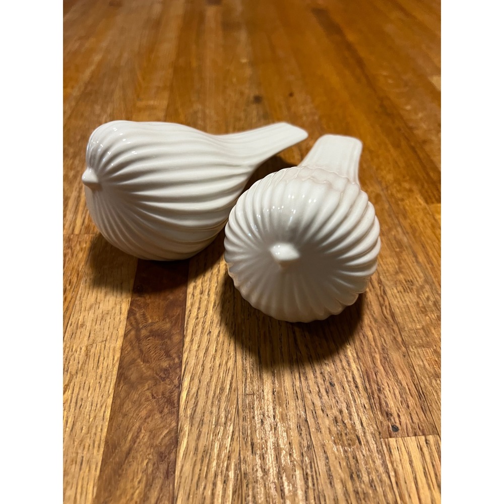 White Ceramic Bird Figurines Ribbed Textured Glossy Porcelain Decor Set of 2